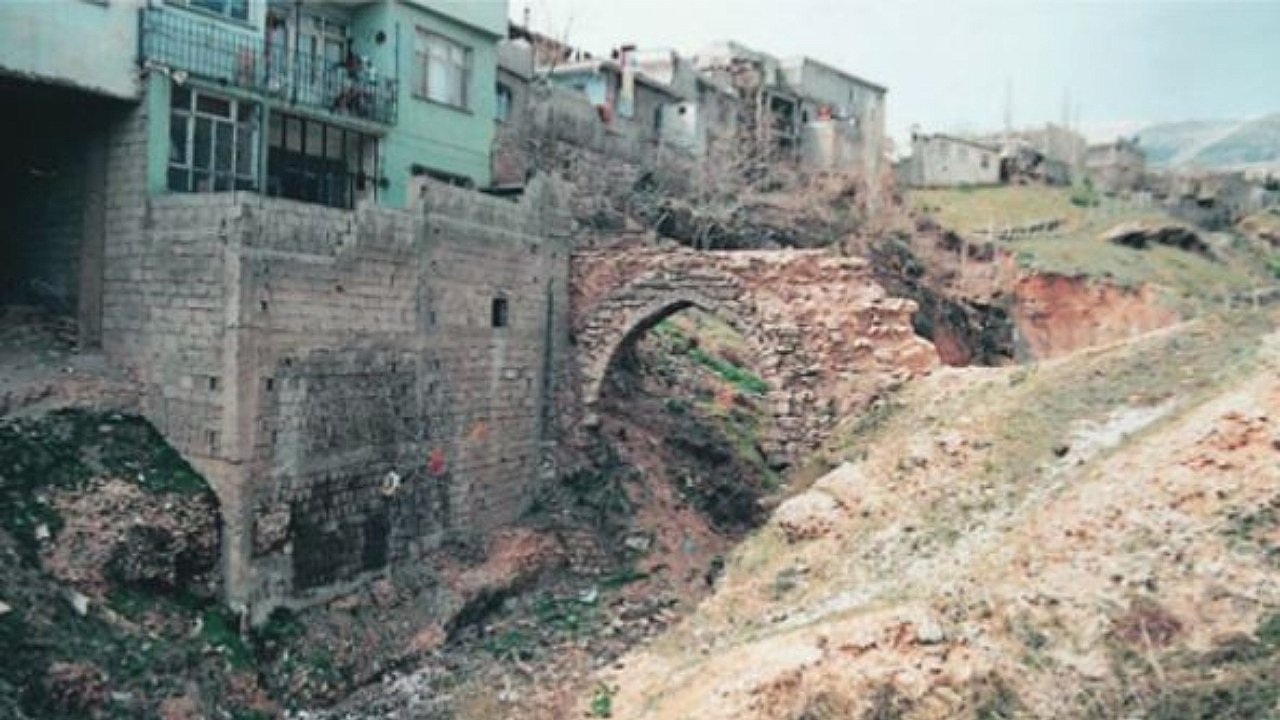 Akdere Su Kemeri nerededir?