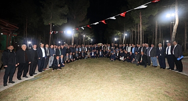 Başkan Akpınar, Muhtarlarla İftar Programında Buluştu
