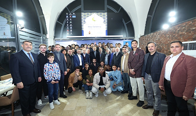 Başkan Toptaş, 63 ülkeden gelen Yedikıta’lı öğrencilerle iftar sofrasında buluştu