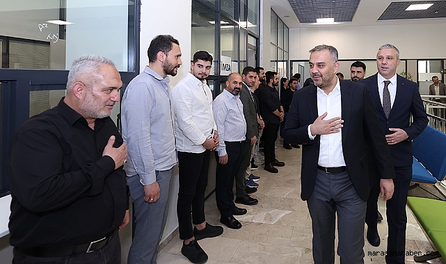 Başkan Toptaş, belediye personeliyle bayramlaştı!