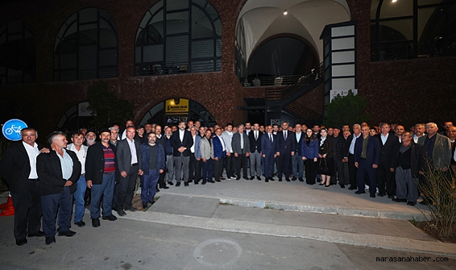 Başkan Toptaş ve İl Başkanı Gül, mahalle başkanlarıyla iftarda buluştu!