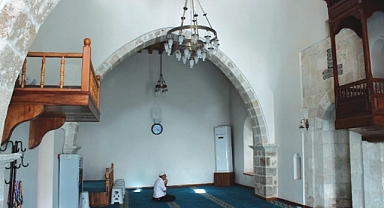 Boğazkesen Cami Nerede?