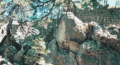 Bülen Kalesi Nerede?