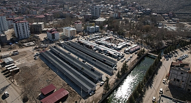 Elbistan’da Rezerv Alandaki İş Yerleri İçin 2 Yeni Çarşı Kuruldu!