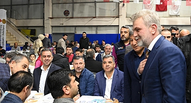 Kahramanmaraş Büyükşehir Türkoğlu’nda Ramazan Sofrası Kurdu, Gönüller Bir Oldu