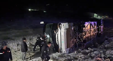 Kahramanmaraş plakalı otobüs kaza yaptı! Onlarca yaralı var, 160 kişilik ekip çalışıyor