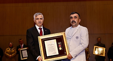 Kahramanmaraş’ta 32 Yıl Sonra Gelen Onurlu Madalya!