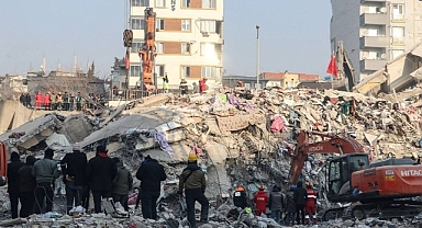 Kahramanmaraş’ta binlerce kişiye mezar olan Ebrar Sitesi'nde Büyük İhmal! Bilirkişi Raporu Şok Gerçekleri Ortaya Çıkardı