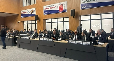 Kahramanmaraş’ta CHP’li başkanlardan Bakan Kurum’a teşekkür yağmuru!