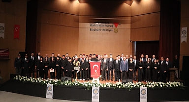 Kahramanmaraş’ta İstiklal Marşının kabulünün 104. Yılı ve Mehmet Akif Ersoy saygıyla anıldı!