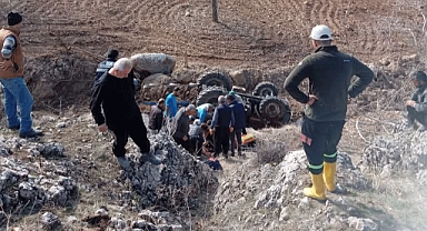 Kahramanmaraş’ta Traktör Şarampole Devrildi: Sürücü Hayatını Kaybetti