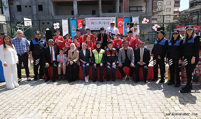 En anlamlı 23 Nisan Şenliği, Downsendromlu öğrencilerden!