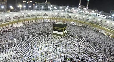 Hac mevsimi öncesi Suudi Arabistan'dan Mekke kararı!