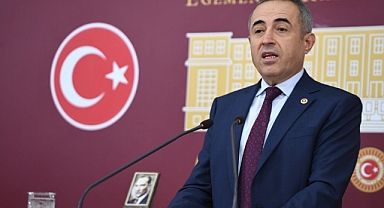 İrfan Karatutlu’dan acı gerçekler! “250 bin nüfuslu Bingöl’de haftada dört sefer var, Maraş’ta bir tane bile yok”