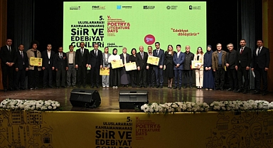Kahramanmaraş'ta 5. Uluslararası Şiir ve Edebiyat Günleri için görkemli açılış!