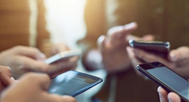 Kahramanmaraş’ta Çekmecedeki Telefonlar Tehlikede: IMEI Listesi Değişti, Binlerce Cihaz Kapanabilir