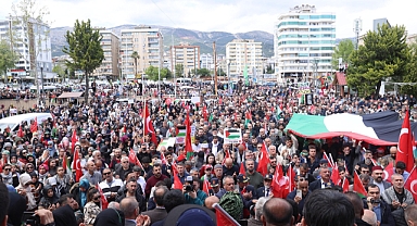 Kahramanmaraş’ta “Gazze Ölüyor, Ayağa Kalk!” Yürüyüşü