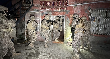 Kahramanmaraş'ta Zehir Tacirlerine Büyük Darbe: 47 Gözaltı, 39 Tutuklama!