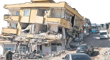 Kahramanmaraş’taki depremzedeler için kritik süreç! Orta hasar düğümü nasıl çözülecek?