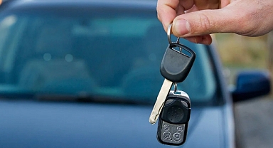 Otomobilde yeni dönem: 1 milyon 400 bin yerine bin 200 lira veriyorlar