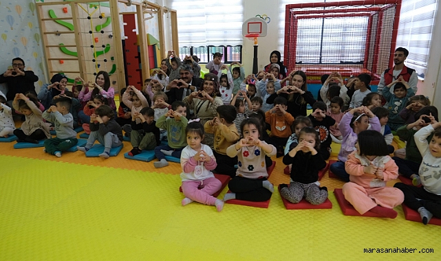 Şehit Hakan Akdere Gündüz Bakımevi’nin minikleri Türk Dünyası Masalları ile eğlendi
