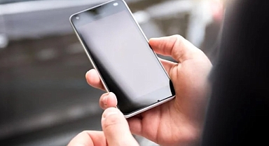 Telefonunuzdan hemen silin: Kartınızdan para çeken 6 uygulama açıklandı