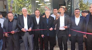 Uğur Efsane Lokantası Dualarla Hizmete Girdi!