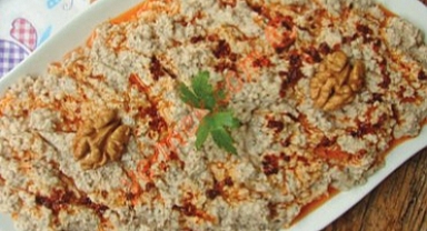 Yöresel Yemek Çerkez Tavuğu Tarifi