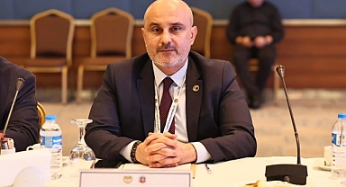 AK Parti Kahramanmaraş İl Başkanı'ndan Tanju Özcan'a Necip Fazıl Tepkisi!