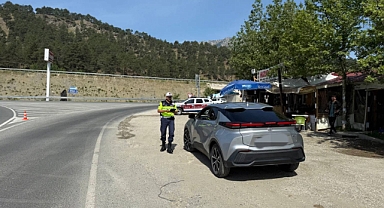 Bir Haftada 22 Tutuklama, Binlerce Araç Denetimi: Kahramanmaraş Jandarması Görev Başında