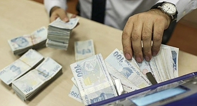 Emekli bayram ikramiyeleri hesaplara yatıyor!