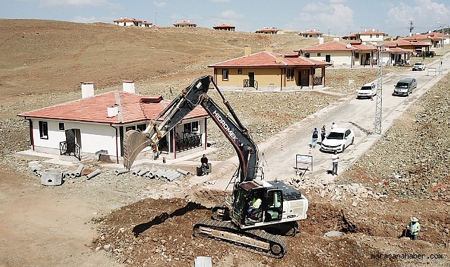 Kahramanmaraş’ta 7 İlçe 34 Mahallede Köy Evlerine 240 Milyonluk Altyapı Yatırımı!