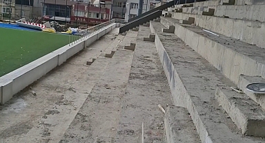 Kahramanmaraş'ta Batıpark Stadı'ndaki Çalışmalar Yavaşladı! Taraftar Stadyumun Açılmasını Bekliyor