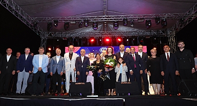 Onikişubat Gençlik Festivali’nde Yücel Arzen ve genç yeteneklerden unutulmaz performans!