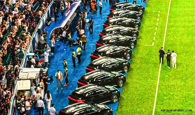 Cumhurbaşkanı'ndan tüm futbolculara araba hediyesi!