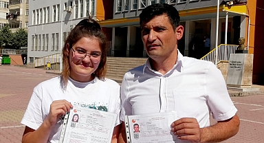 Kahramanmaraş'ta Baba – Kız aynı okulda YKS'ye girdi!