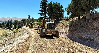 Çağlayancerit Boylu’da Yol Çalışması!