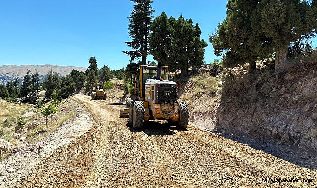 Çağlayancerit Boylu’da Yol Çalışması!