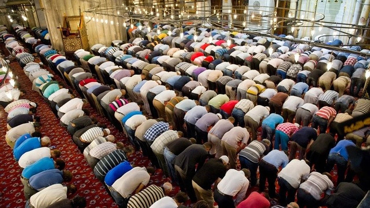 Cuma namazı için kanun teklifi!