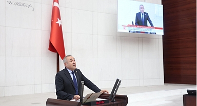 İrfan Karatutlu: “Şehir Merkezindeki Otoparka AVM Yapmak Kimin Aklı?”