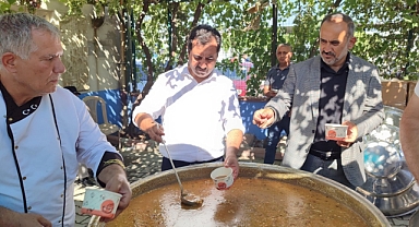 İZOMİR’den Hem Muharrem Ayı’na Hem Basın Bayramı’na Anlamlı Vefa
