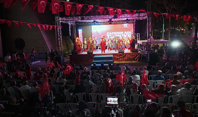 Kahramanmaraş 15 Temmuz gecesini ayakta geçirdi!