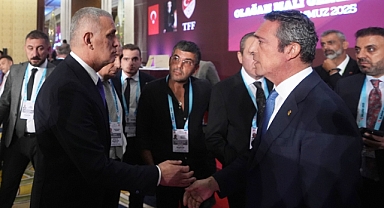 Kahramanmaraş İstiklalspor Başkanı Akarca, TFF Kura Çekimi Töreninde Hacıosmanoğlu ve Koç ile Buluştu!