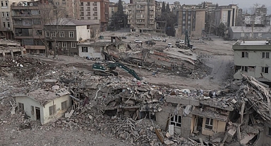 Kahramanmaraş’ta Deprem Davasında Yürek Yakan Sözler “Mezar Satmışlar, Haberimiz Yokmuş”