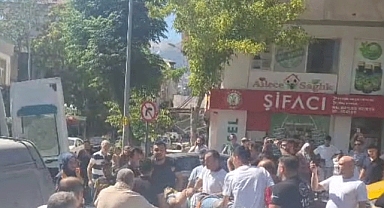 Kahramanmaraş’ta Moloz Dehşeti: Üst Kattan Atılan Enkaz Üç Gencin Üzerine Düştü!