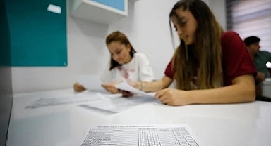 LGS'de 719 Birinciyle Rekor Kırıldı: Tercih Süreci Nasıl Etkilenecek? 10’u Kahramanmaraş’tan çıktı