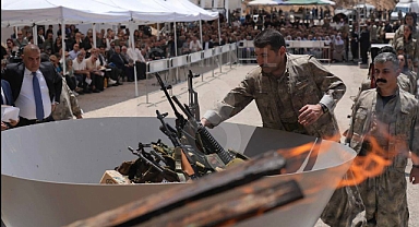 Terör örgütü PKK silah bıraktı: İlk açıklama geldi