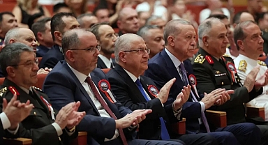 TSK'da devrim gibi değişiklik! Komuta kademesinin yaş haddi uzatılıyor