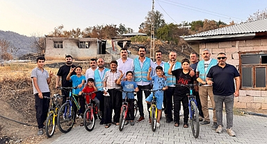 Başkan Gedemenli’den Çamlıbel’de Çocuklara Bisiklet Desteği!