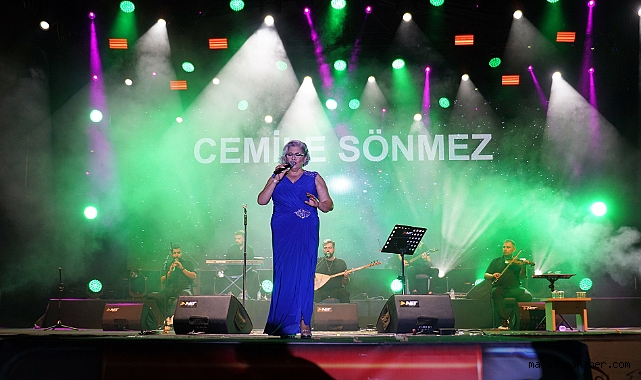 Cemile Sönmez KAFUM’da Müzik Ziyafeti Sundu!
